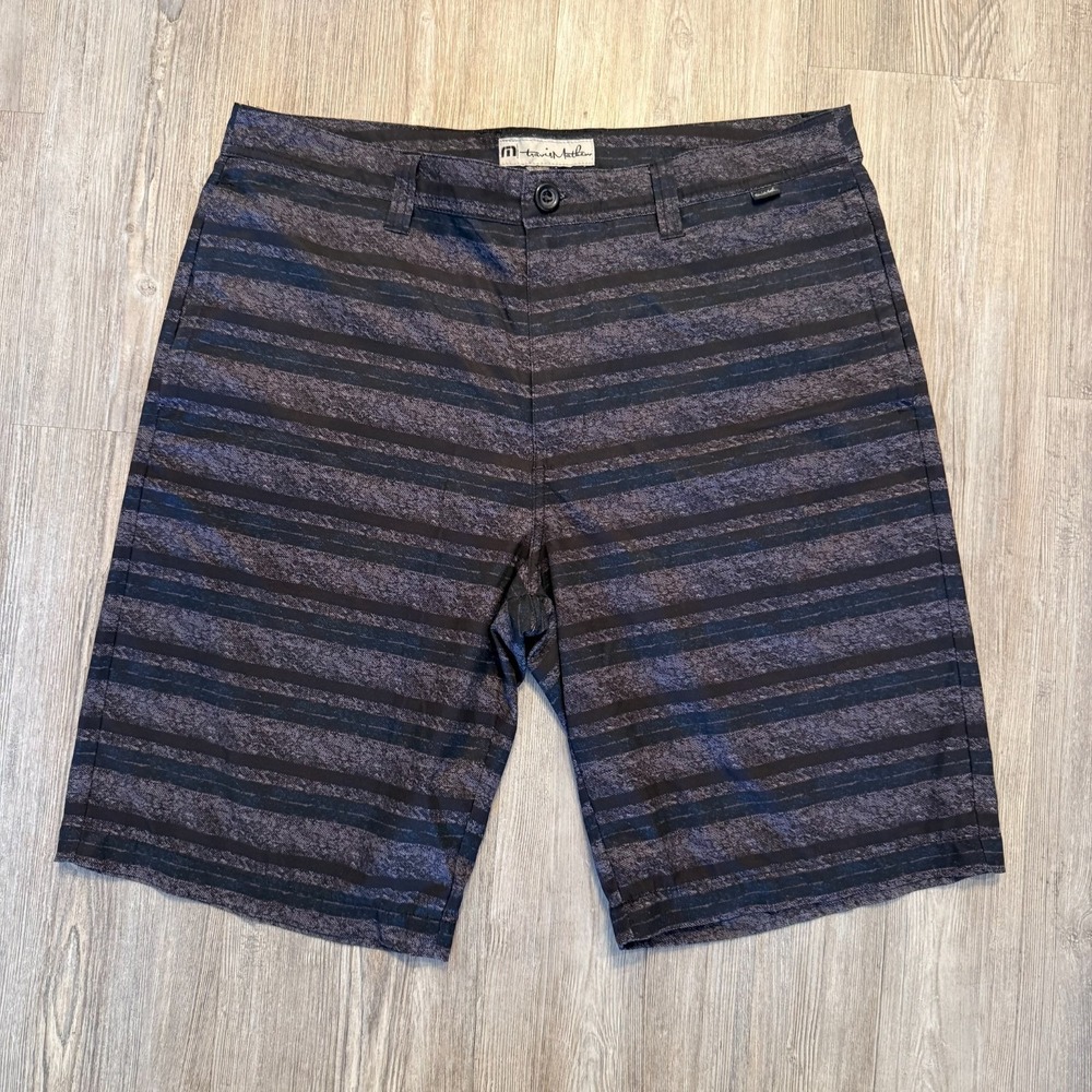 Travis Mathew Mens 34 Golf Performance Athletic Striped 10" Shorts